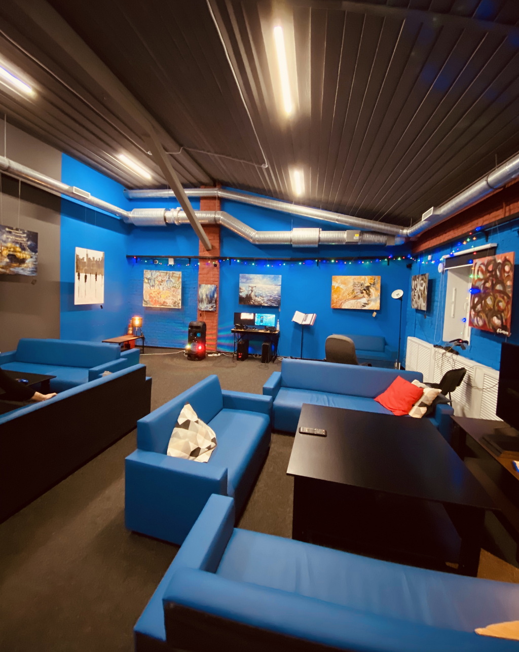gallery grid image